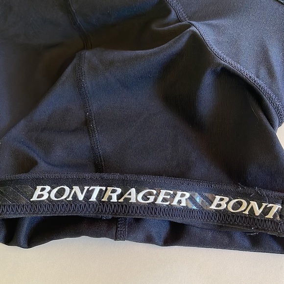 BONTEAGER Woman’s Cycle short. Med. GUC. Black - Picture 5 of 5
